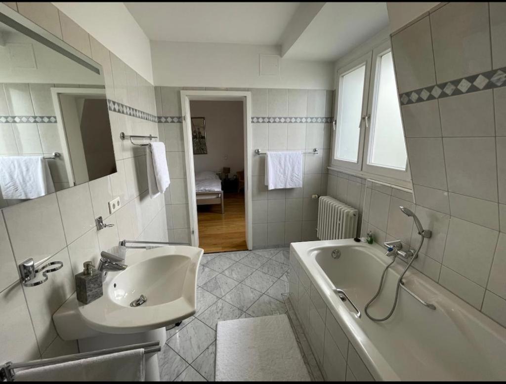 Apartmán Luxury Rooftop Loft With River View 10Min To City Düsseldorf Exteriér fotografie